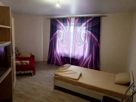 ПРОДАЕТСЯ ТЕПЛАЯ ПРОСТОРНАЯ КВАРТИРА