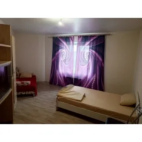 ПРОДАЕТСЯ ТЕПЛАЯ ПРОСТОРНАЯ КВАРТИРА